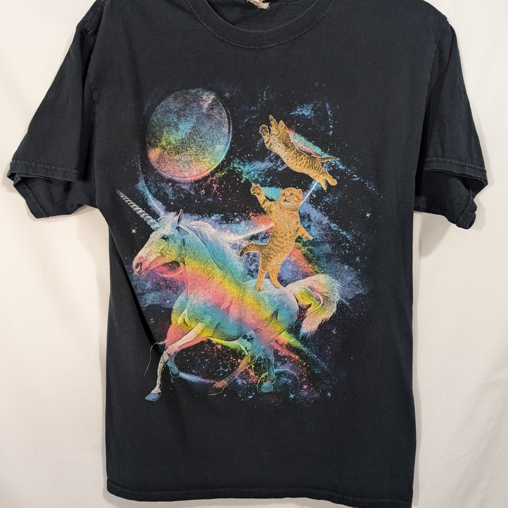 Fruit Of The Loom Black Tee With Cosmic Cat Design
